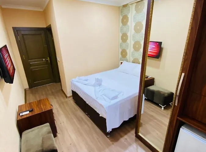 Renova Fatih Hotel *