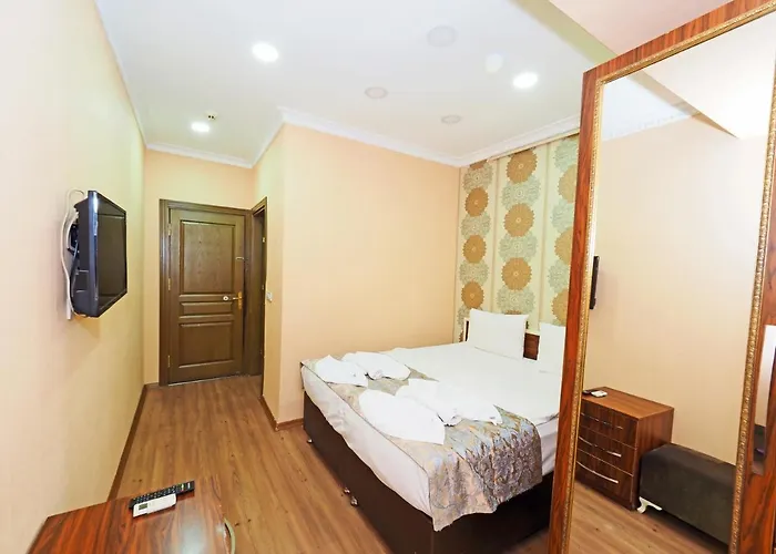 Renova Fatih Hotel *