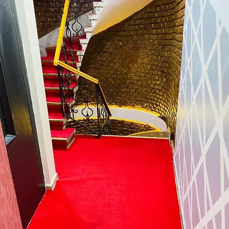 Renova Fatih Hotel *