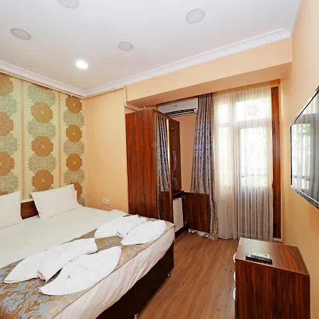 Renova Fatih Hotel *